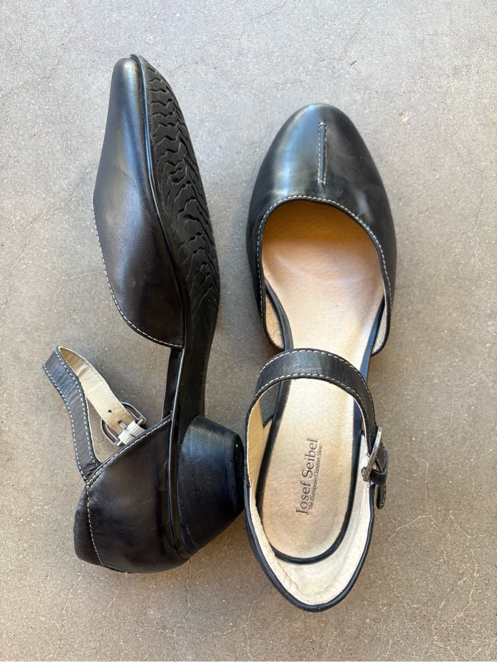 Josef Seibel Tina 17 Black Leather D'Orsay Ankle Strap Comfort Pump EU 41 US 10-